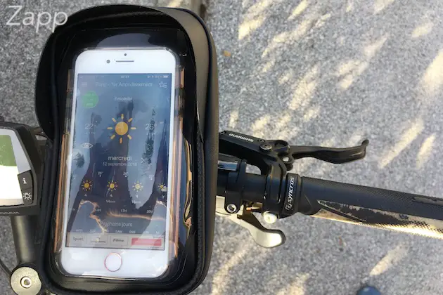 support smartphone vélo étanche